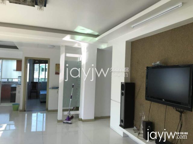 有证，超好房子！纺织三街双排街路口，边套，急卖！装修很清水！