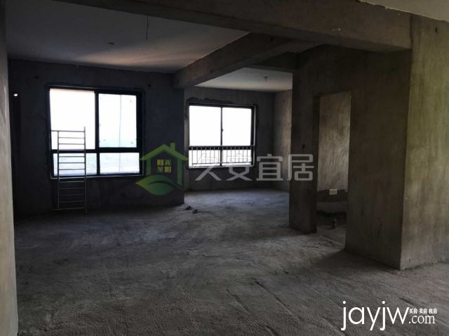 兴翔景园世纪大道，新盖毛坯，好楼层诚售。