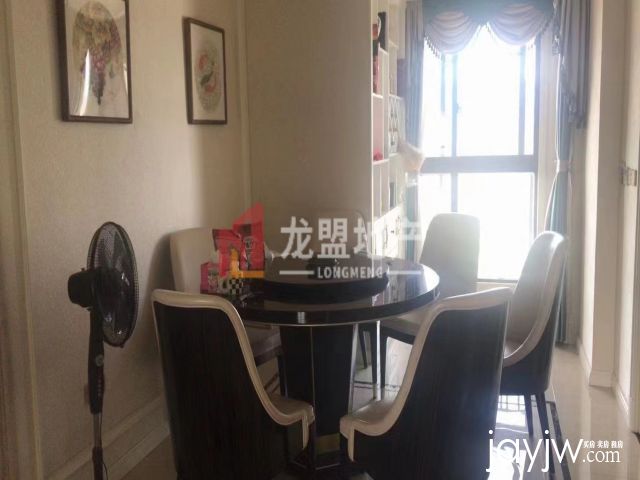 厅