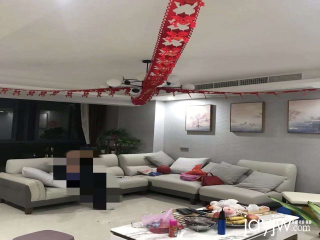 厅