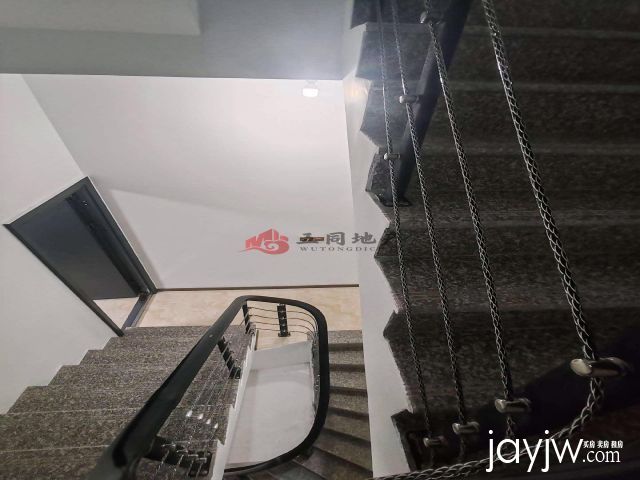 厅