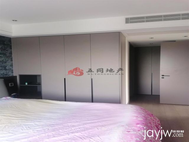 厅