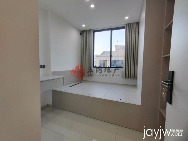 白河路新盖新装修 电梯房  价格62.8万  需要了解更多联系我